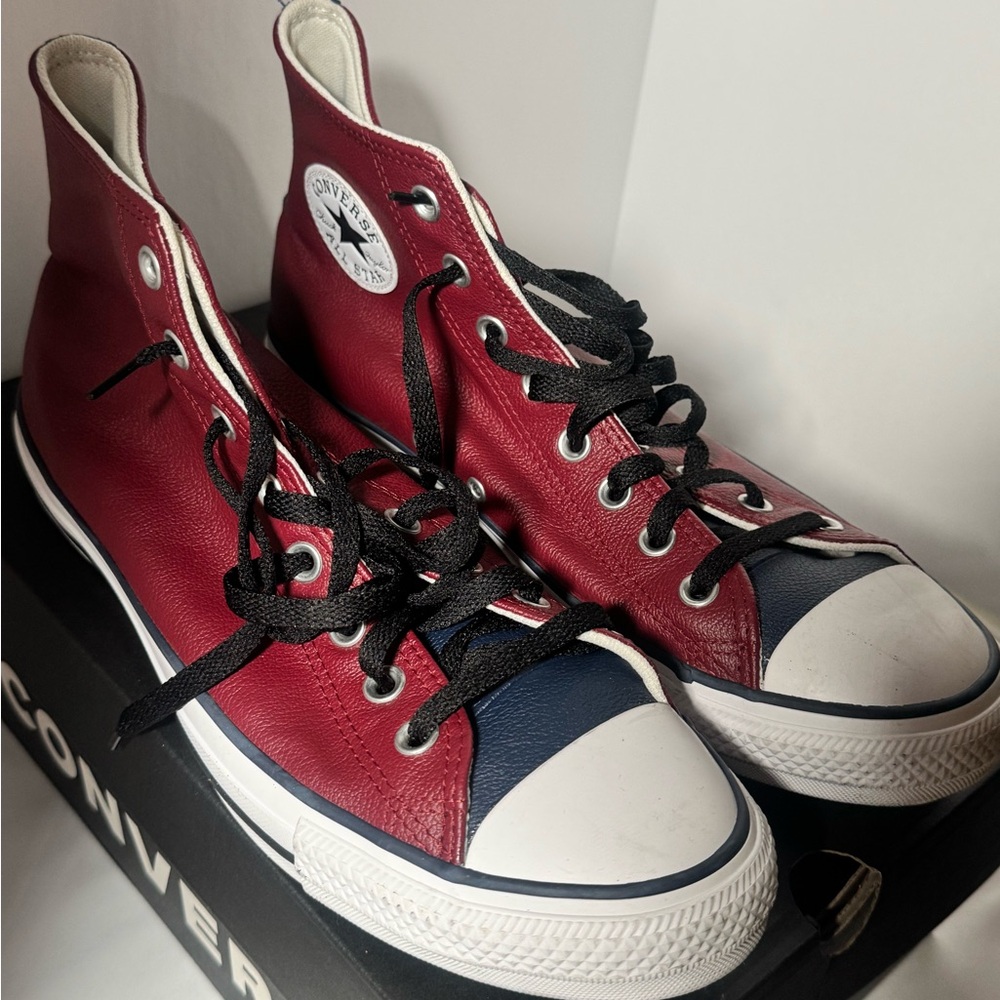 Leather Converse, burgundy and black size10USA - Picture 3 of 7